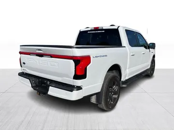 2023 Ford F-150 Lightning - image 14