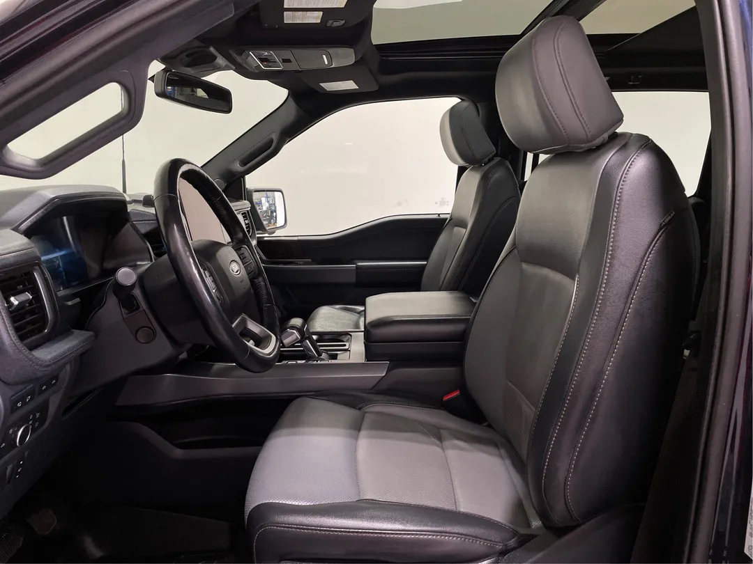 2022 Ford F-150 Lightning for sale - photo 3