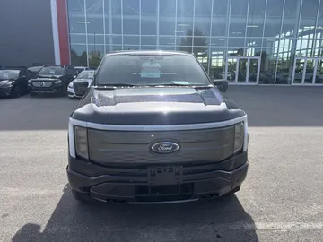 2022 Ford F-150 Lightning - image 2