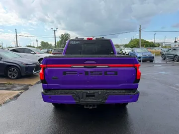 2023 Ford F-150 Lightning - image 6