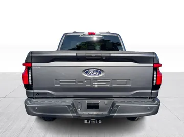 2025 Ford F-150 Lightning - image 12