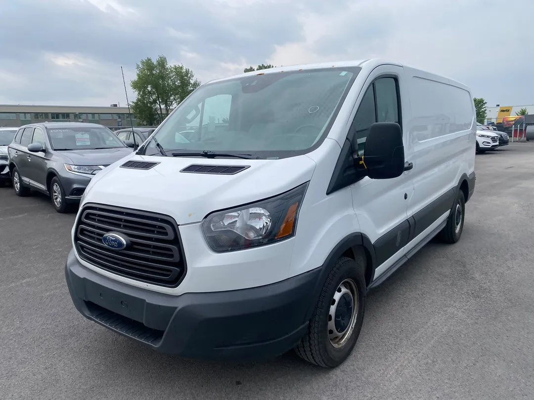 2018 Ford Transit — photo 3