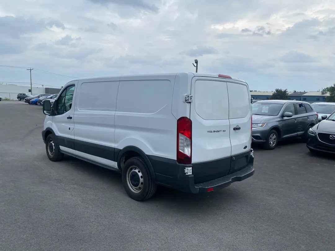 2018 Ford Transit — photo 6