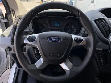 2018 Ford Transit - image 14
