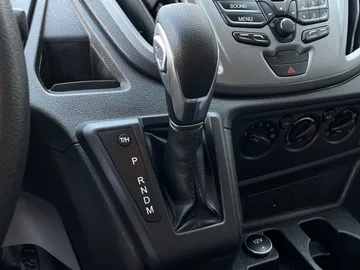 2018 Ford Transit - image 21