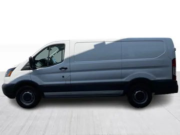 2018 Ford Transit - image 7