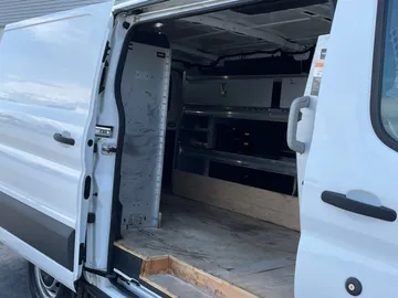 2018 Ford Transit - image 12