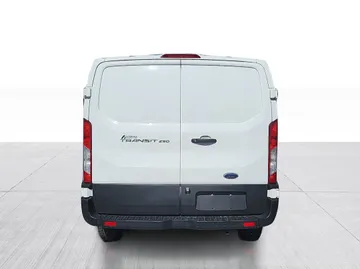 2019 Ford Transit - image 10