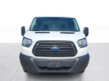 2019 Ford Transit - image 6