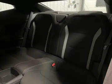 2019 Chevrolet Camaro - image 16