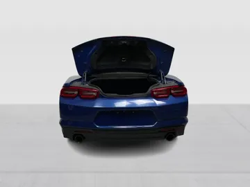 2019 Chevrolet Camaro - image 14