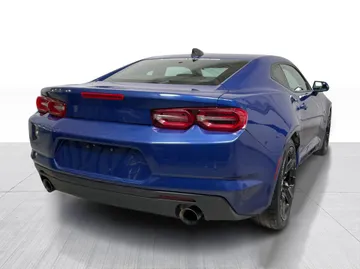2019 Chevrolet Camaro - image 15
