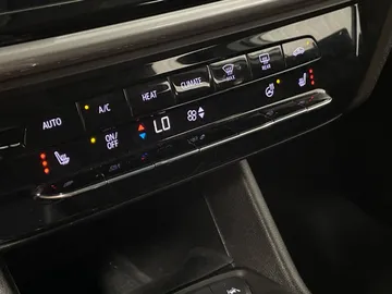 2022 Chevrolet Bolt EV - image 27