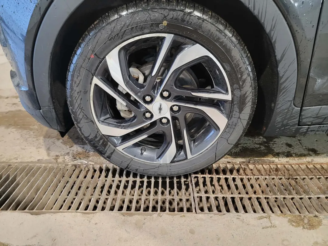 2022 Chevrolet Bolt EV — photo 8