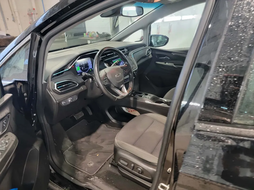 2022 Chevrolet Bolt EV — photo 7