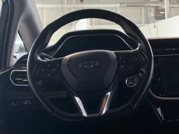 2022 Chevrolet Bolt EV - image 14