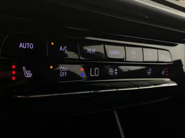 2022 Chevrolet Bolt EV - image 26