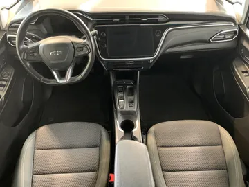 2022 Chevrolet Bolt EV - image 20