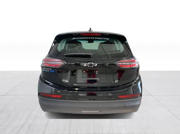 2022 Chevrolet Bolt EV - image 7