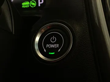 2022 Chevrolet Bolt EV - image 24