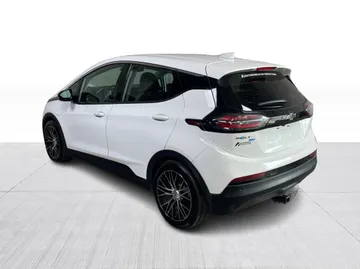 2022 Chevrolet Bolt EV - image 11
