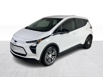 2022 Chevrolet Bolt EV - image 9
