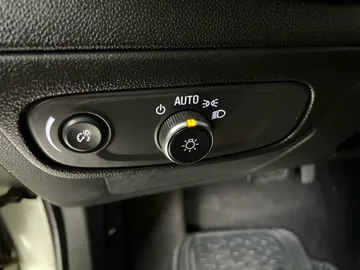 2023 Chevrolet Bolt EV - image 18