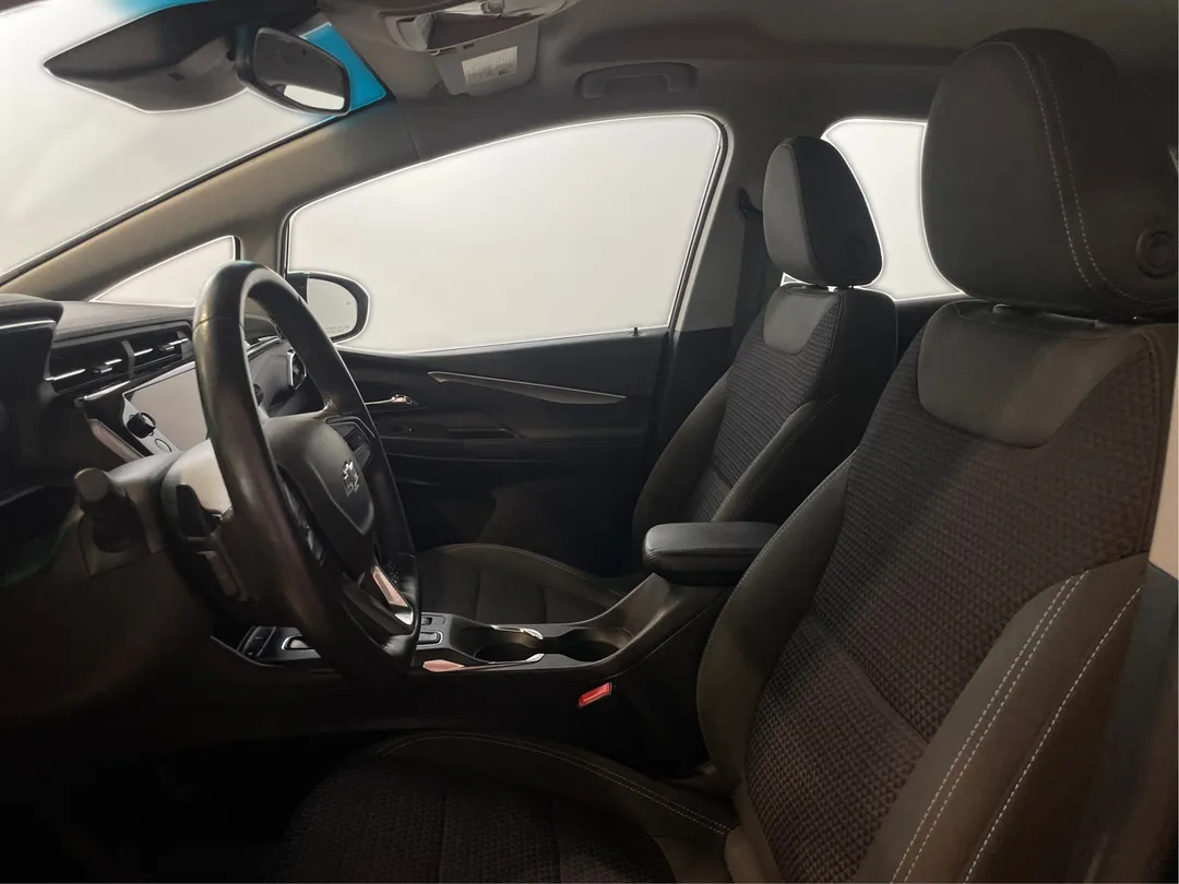 2023 Chevrolet Bolt EV — photo 3