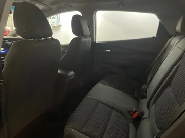 2023 Chevrolet Bolt EV - image 11