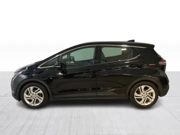 2023 Chevrolet Bolt EV - image 4