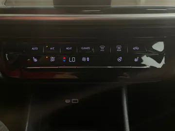 2023 Chevrolet Bolt EV - image 22