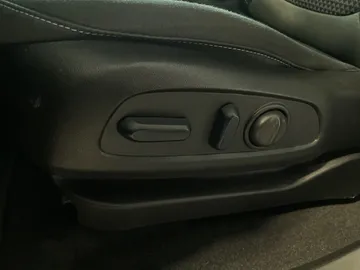 2023 Chevrolet Bolt EV - image 16