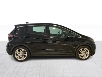 2023 Chevrolet Bolt EV - image 9