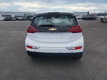 2018 Chevrolet Bolt EV - image 7