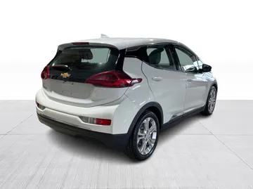 2018 Chevrolet Bolt EV - image 14
