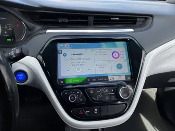 2018 Chevrolet Bolt EV - image 20