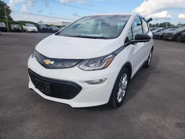 2018 Chevrolet Bolt EV - image 3