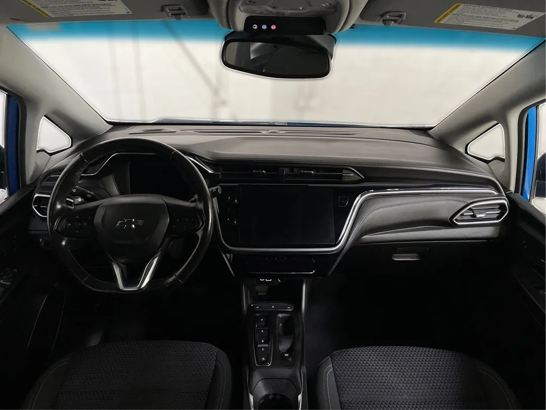 2023 Chevrolet Bolt EV — photo 4