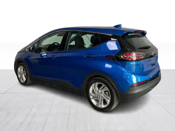 2023 Chevrolet Bolt EV - image 11
