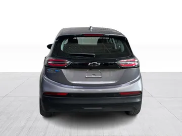 2023 Chevrolet Bolt EV - image 12