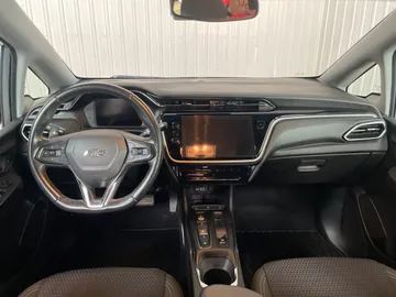 2023 Chevrolet Bolt EV - image 4