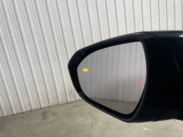 2023 Chevrolet Bolt EV - image 20