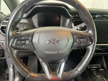 2023 Chevrolet Bolt EV - image 17