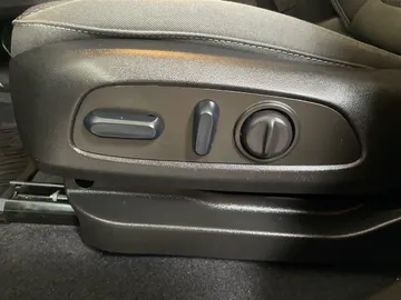 2023 Chevrolet Bolt EV - image 19