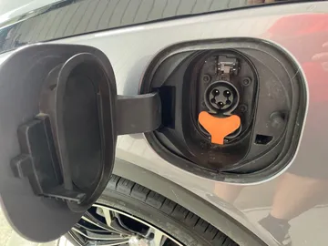 2023 Chevrolet Bolt EV - image 21