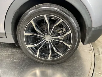 2023 Chevrolet Bolt EV - image 6