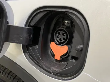 2023 Chevrolet Bolt EV - image 31