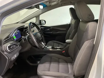 2023 Chevrolet Bolt EV - image 3