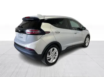 2023 Chevrolet Bolt EV - image 14