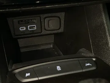 2023 Chevrolet Bolt EV - image 26